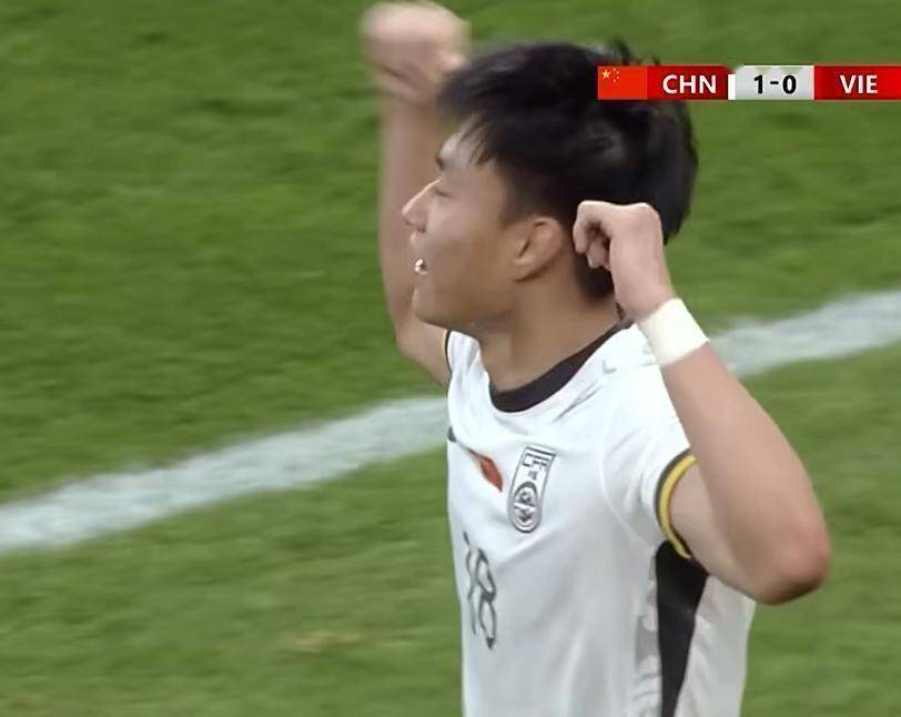 喜讯！落叶球世界波，U23国足1-0越南，1胜2平不败收官，无缘夺冠